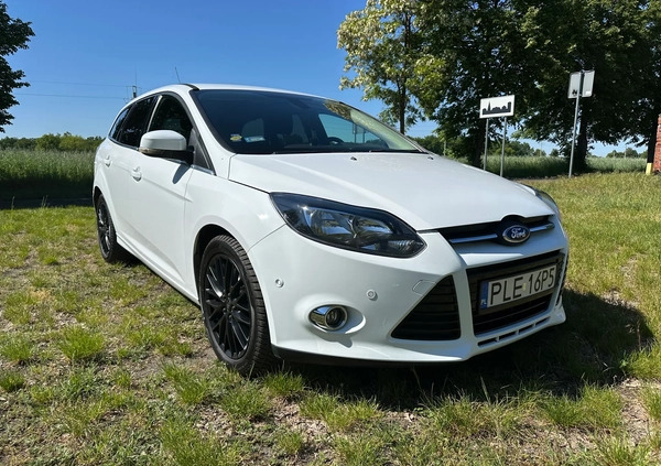 Ford Focus cena 36500 przebieg: 135187, rok produkcji 2012 z Daleszyce małe 254